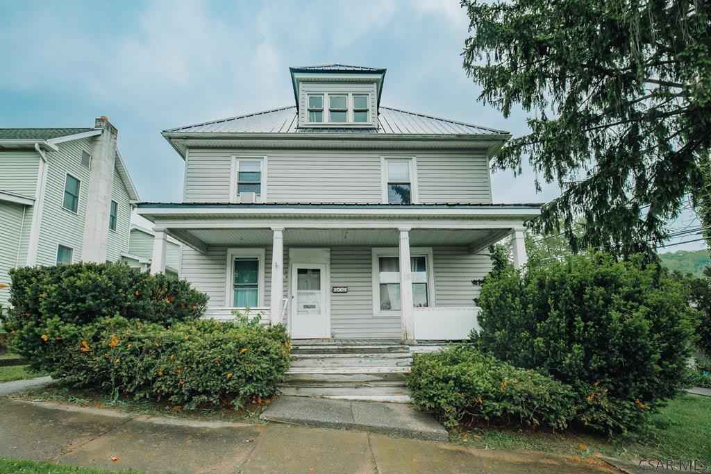 19 W 2nd St  