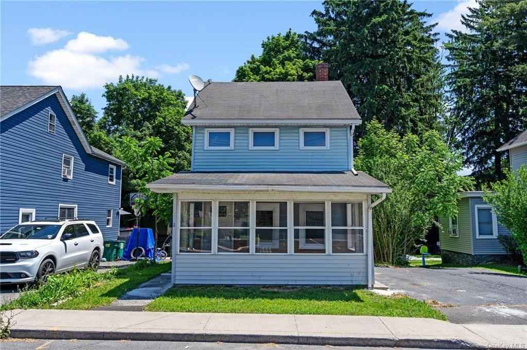11 Grand St  