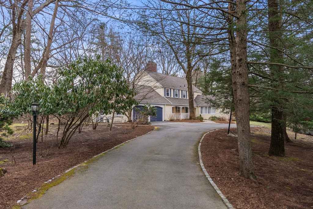 21 Highland Cir  