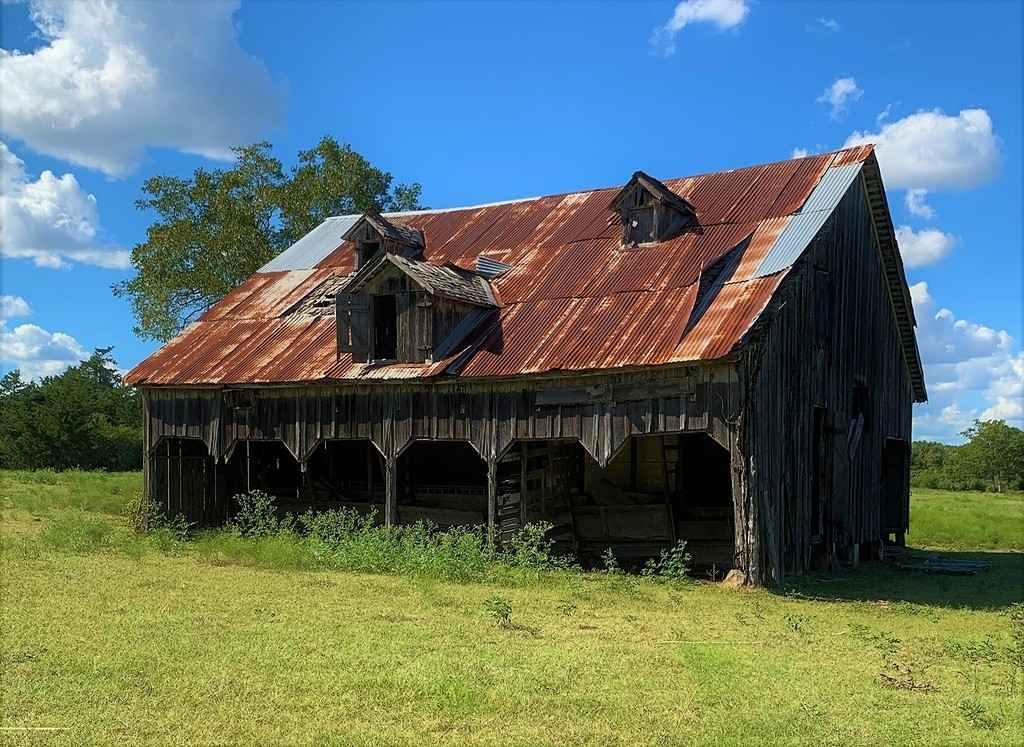 672 County Rd 372  