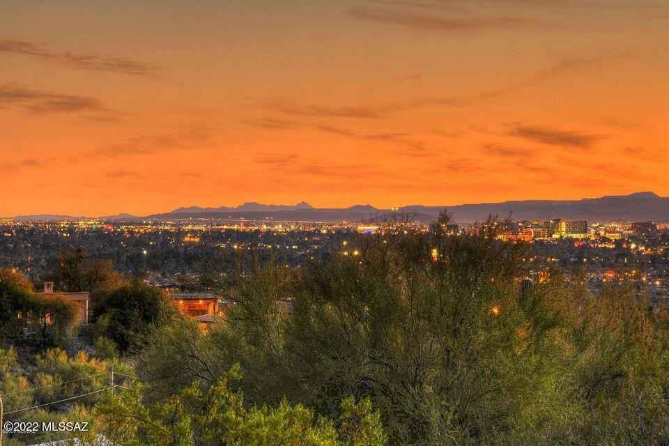 5195 N Camino Antonio  