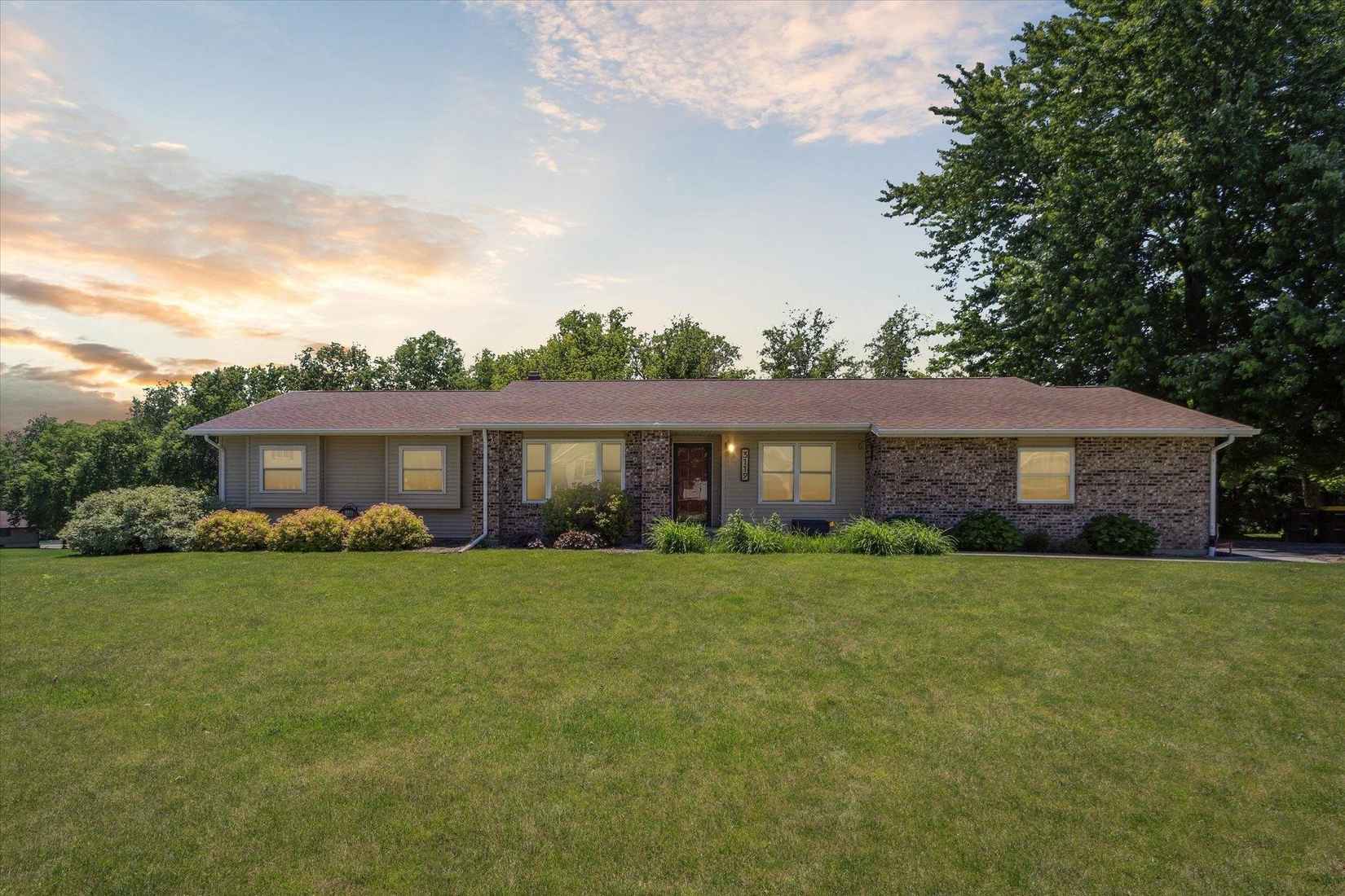 3119 W GREENFIELD  