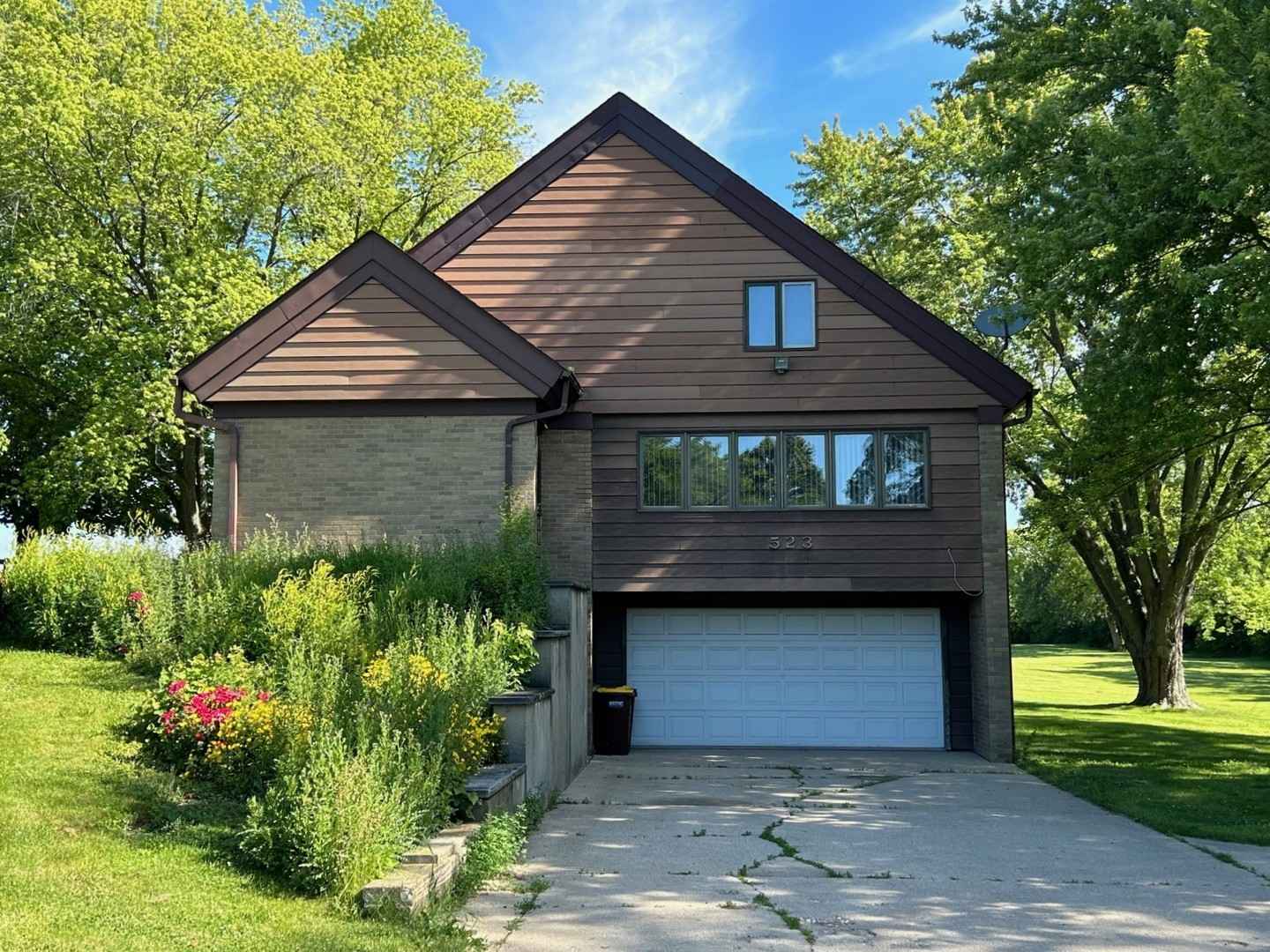 561 Saint Johns Rd  