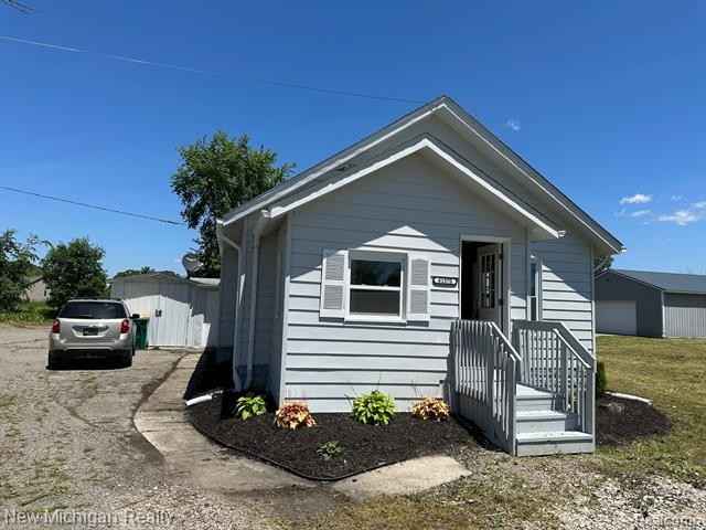 61570 NEW Hvn Rd  