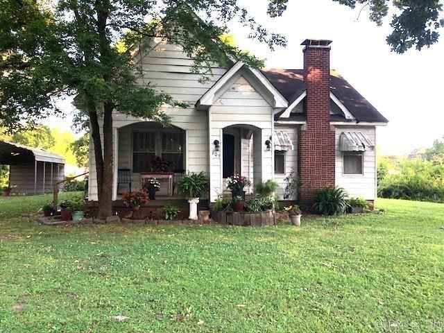 605 School St  
