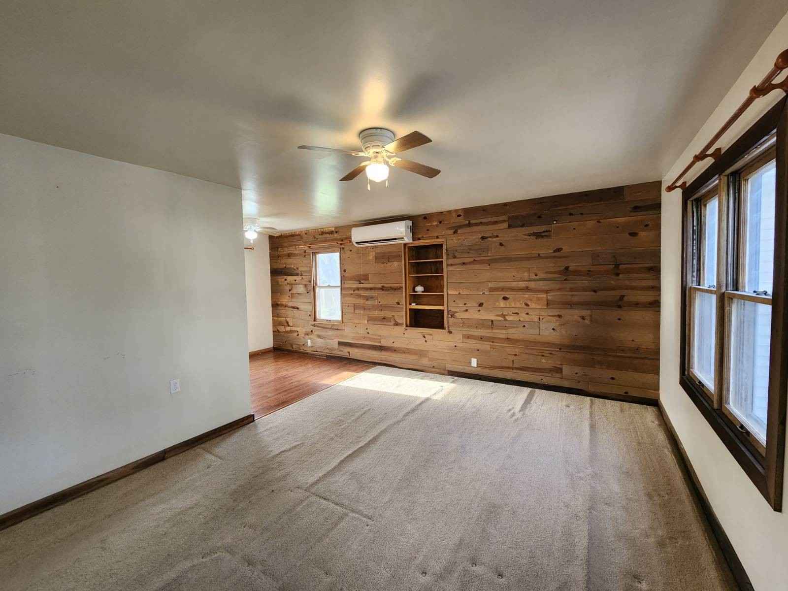 218 N Jefferson  