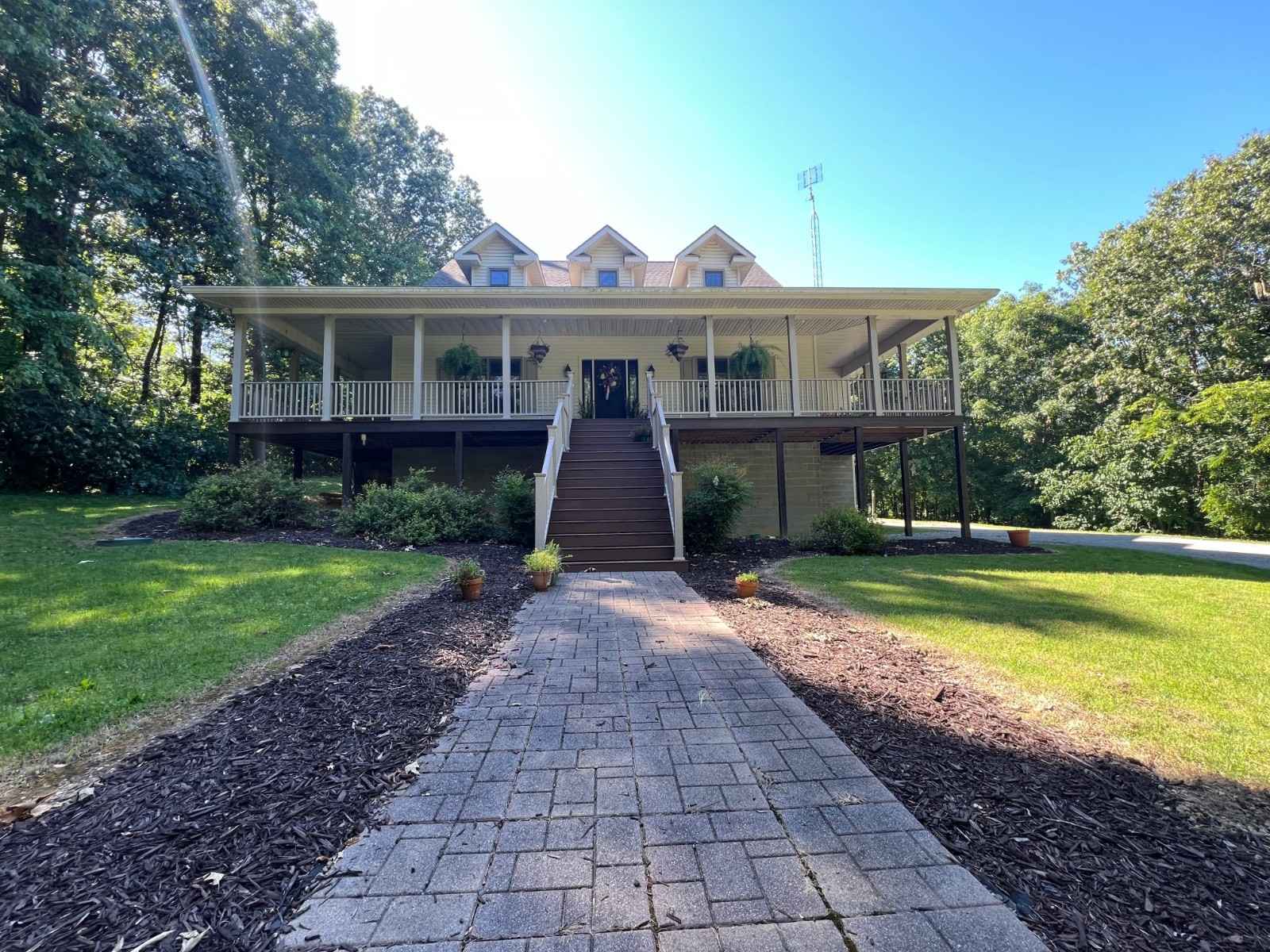 125 Double J Ln  