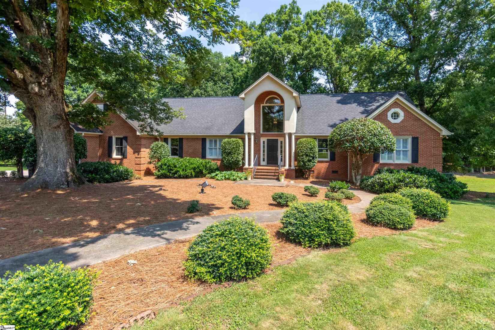 11 HOLLAND EAST Ct  