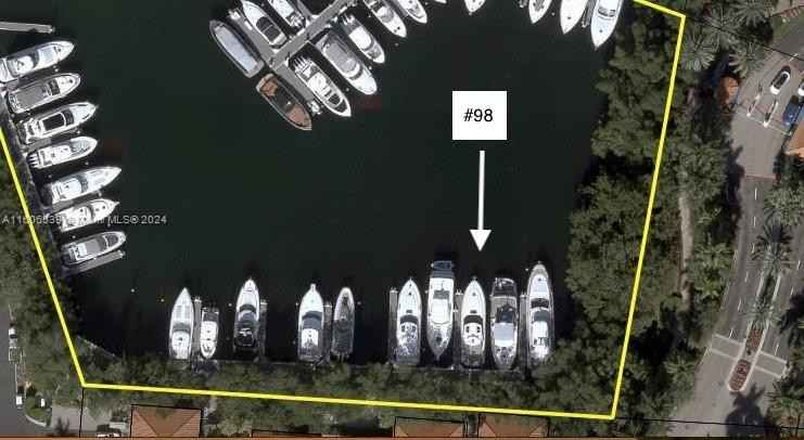 3575 Mystic Pointe Dr Unit 98  