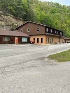 35 Compton Dr  