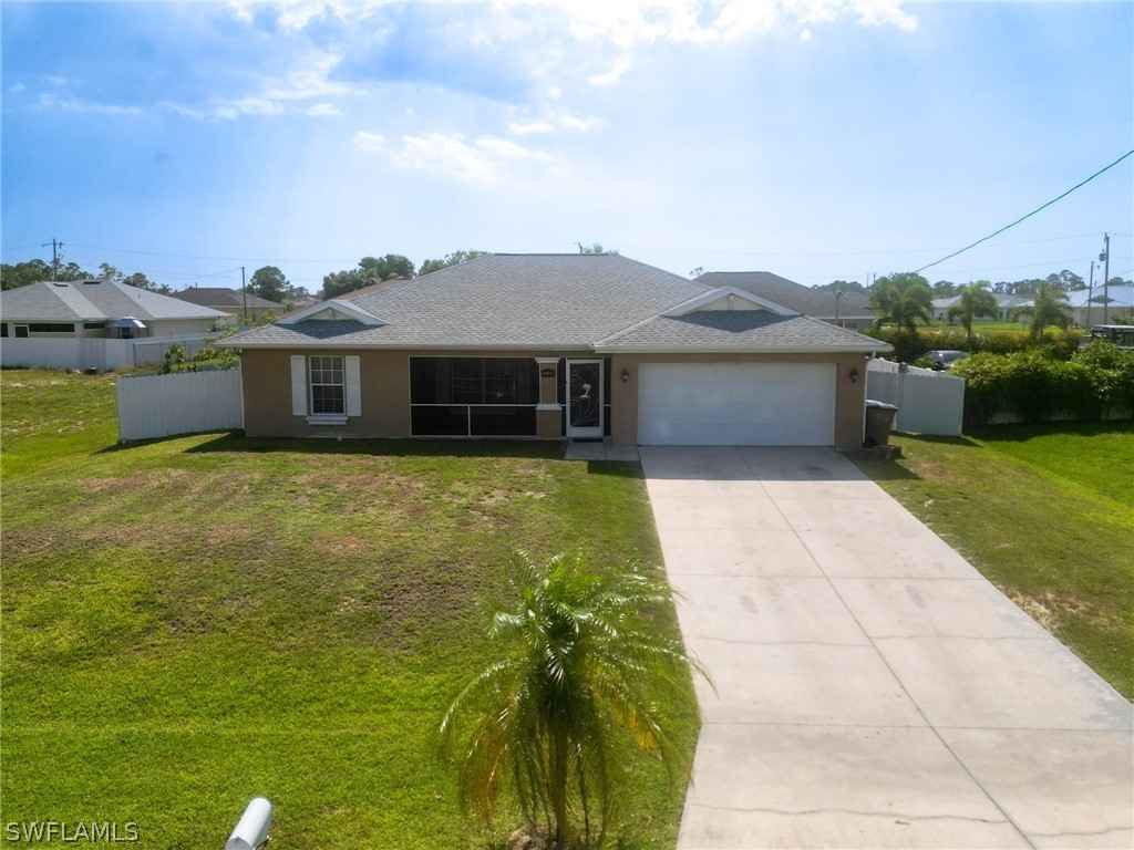 3208 NE 14th Ct  
