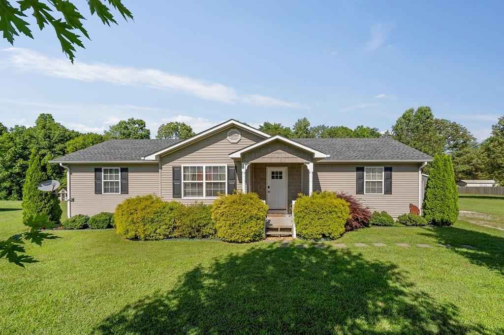 220 Tristen Ln  