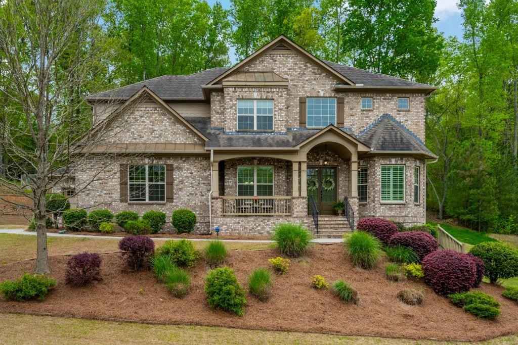 2715 COGBURN LN  