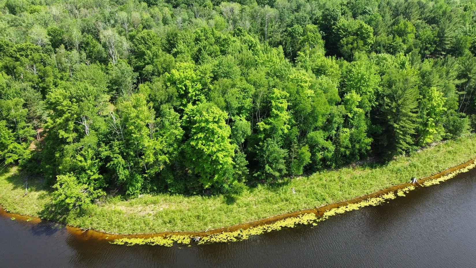 8 7 acres Bomanville  
