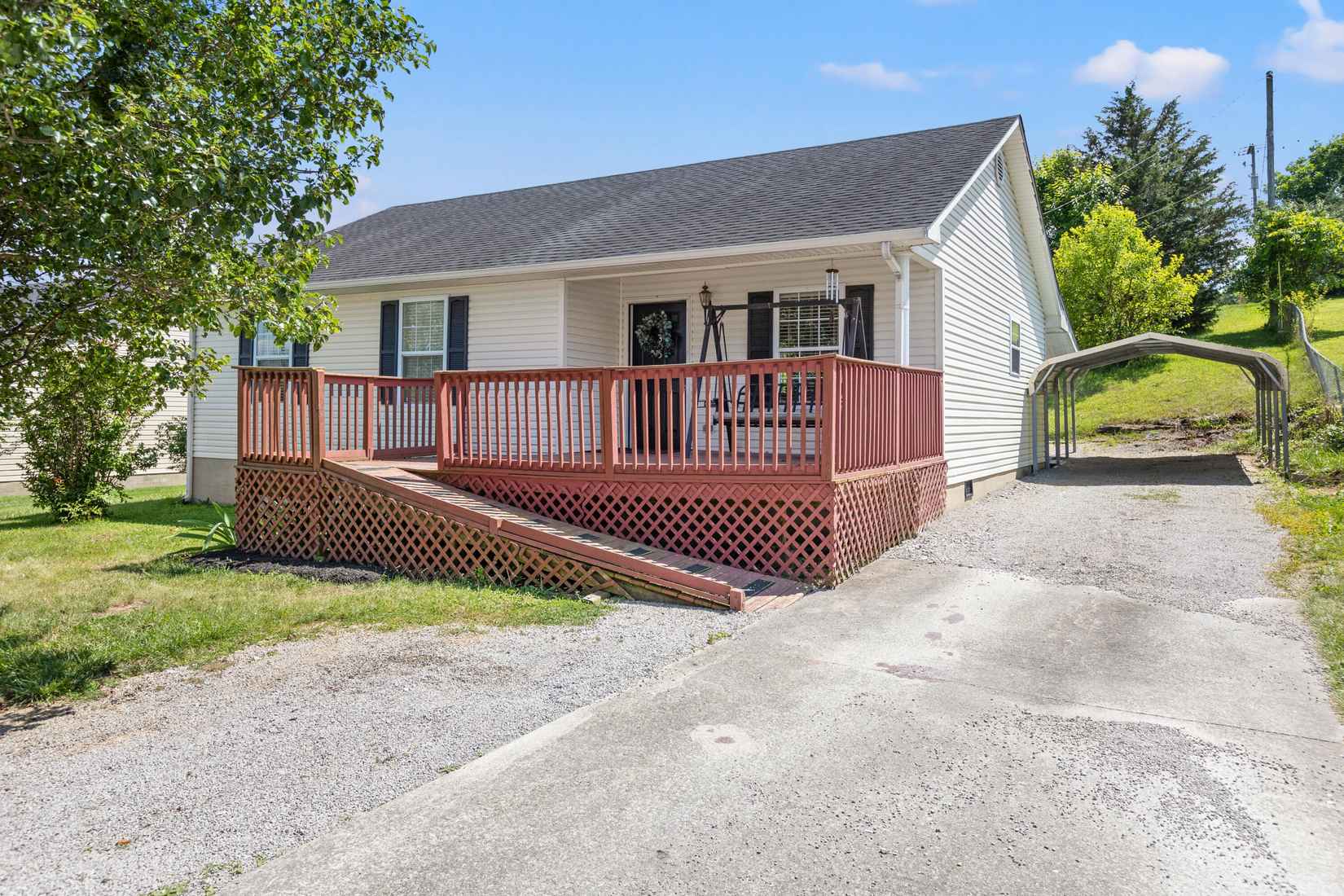 305 Geronimo Ct  