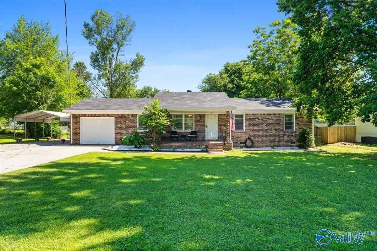 16 Eastwood Spur  