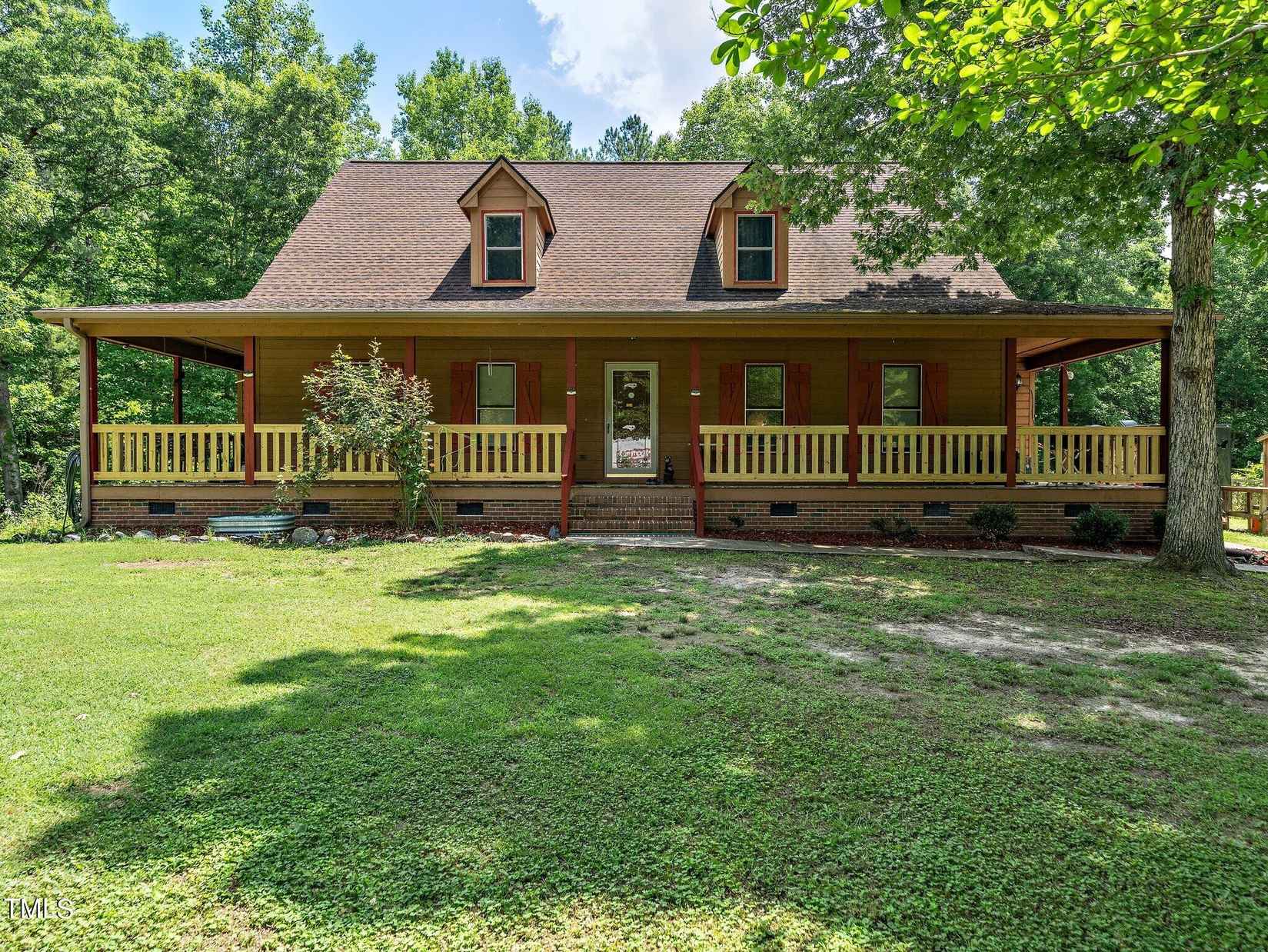 105 Hobson Pl  