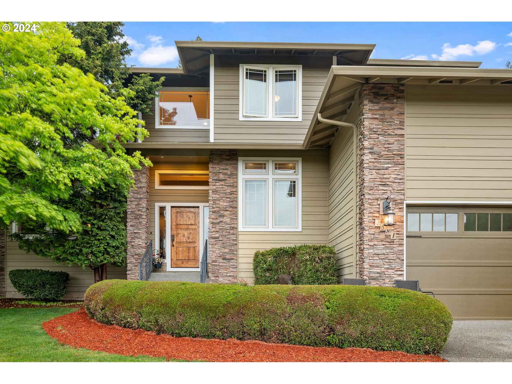 2581 33rd Ct  