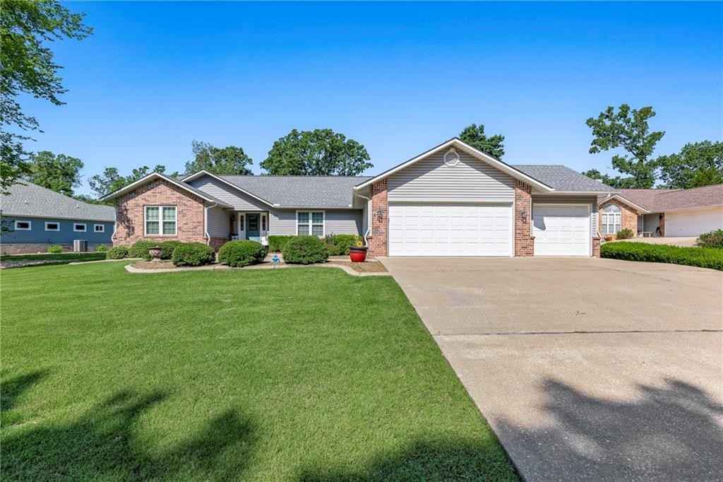 89 Perth DR  