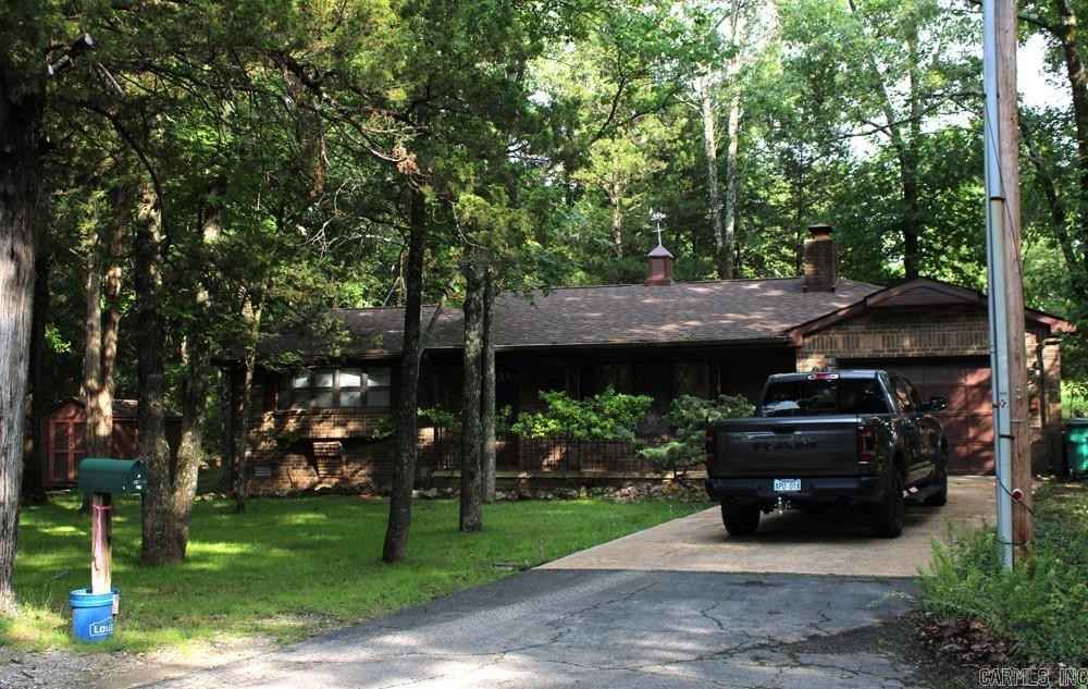 111 Westwood Ct  