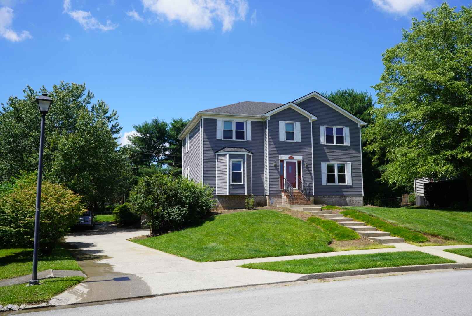 111 Berwick Dr  