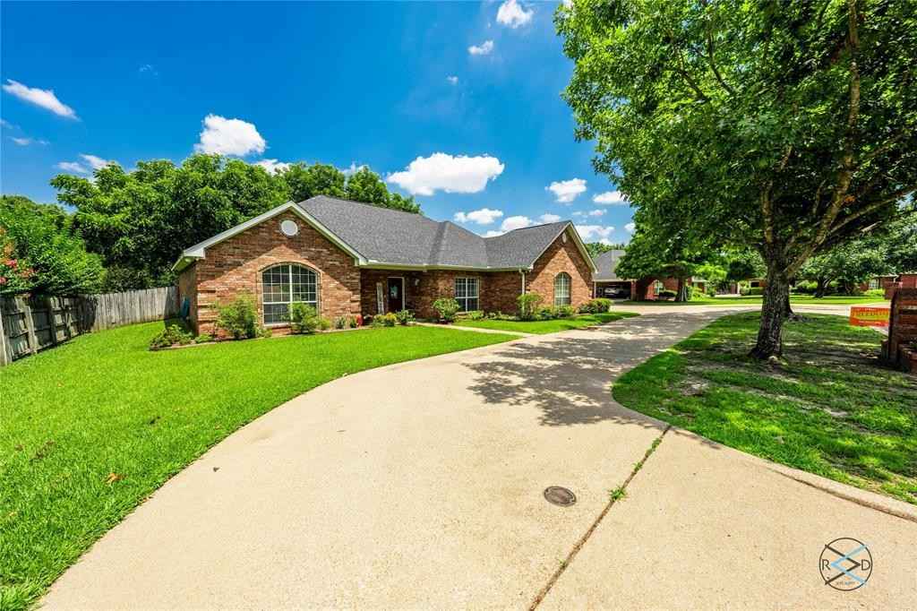 916 Van Winkle Cir  