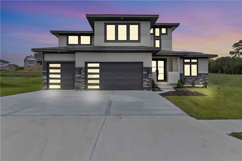 2210 NW Palisades Dr  