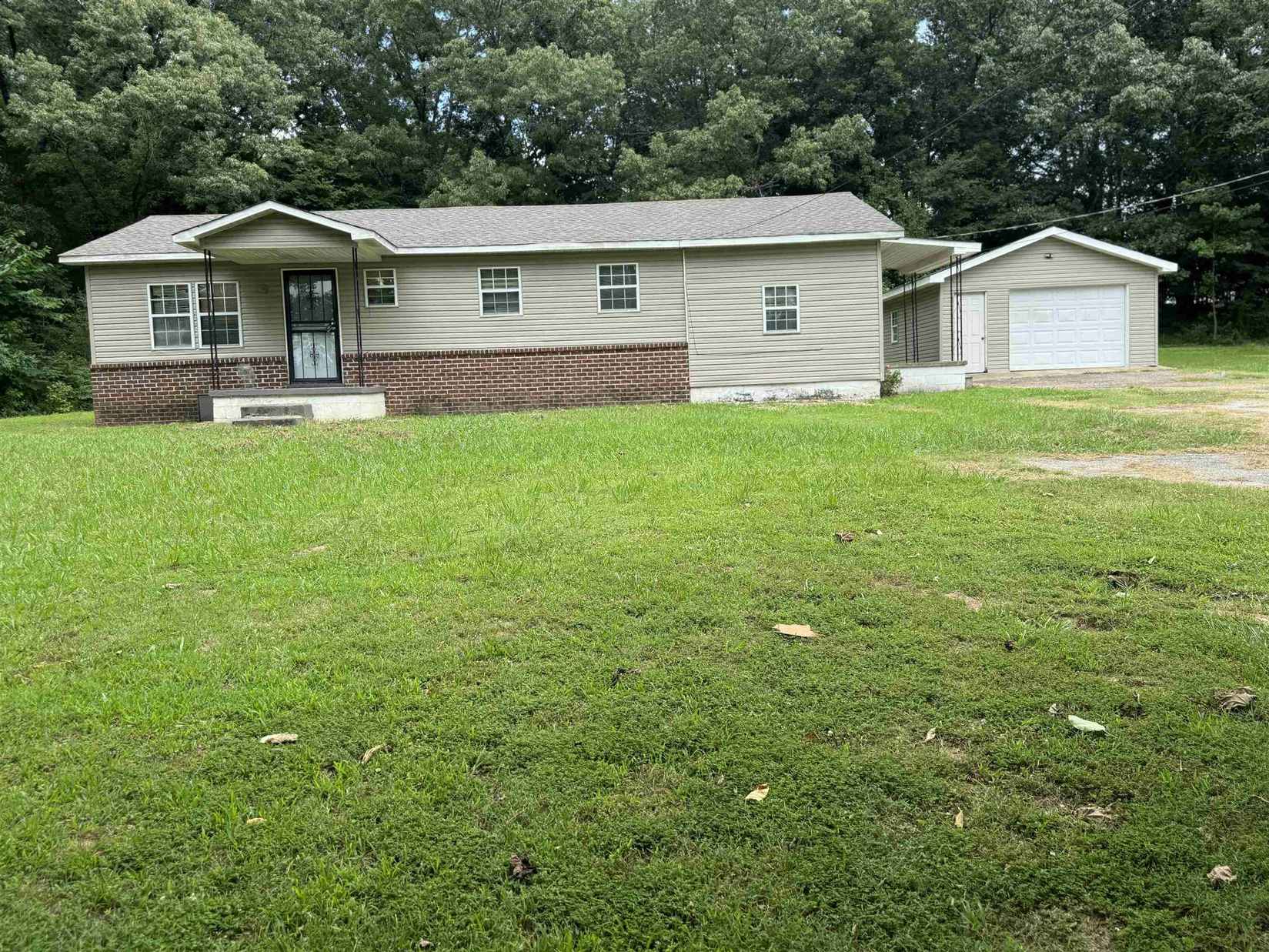 521 Shady Grv  
