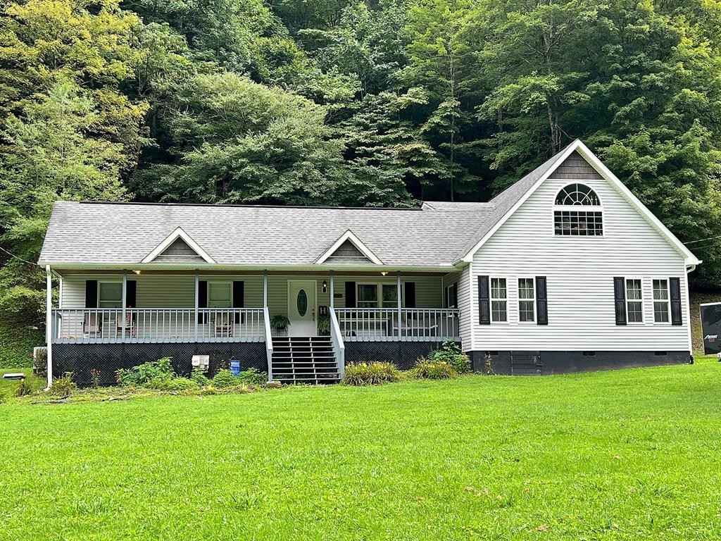 135 Right Fork Island Crk Rd  