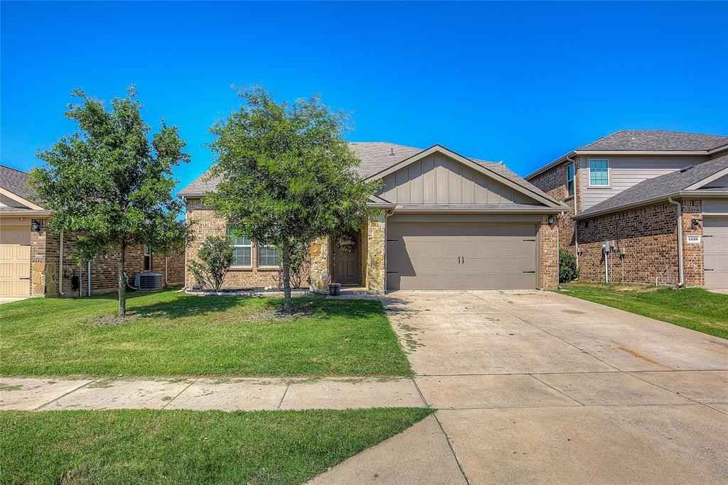 1124 Basswood Ln  