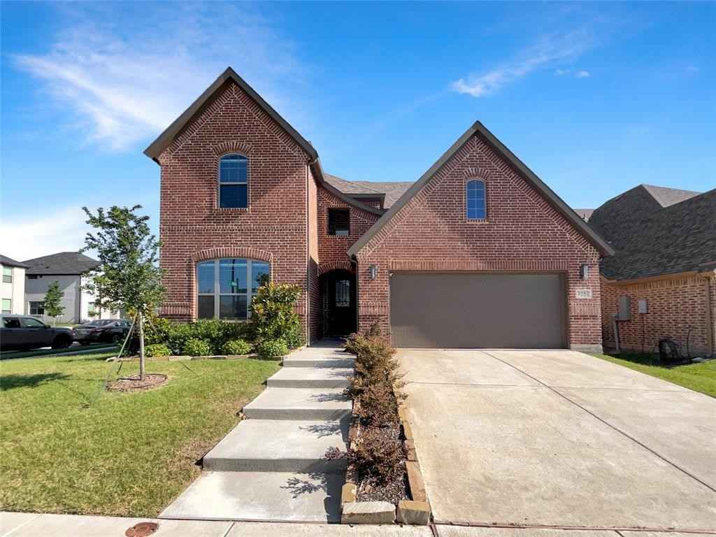 3257 Burke Dr  