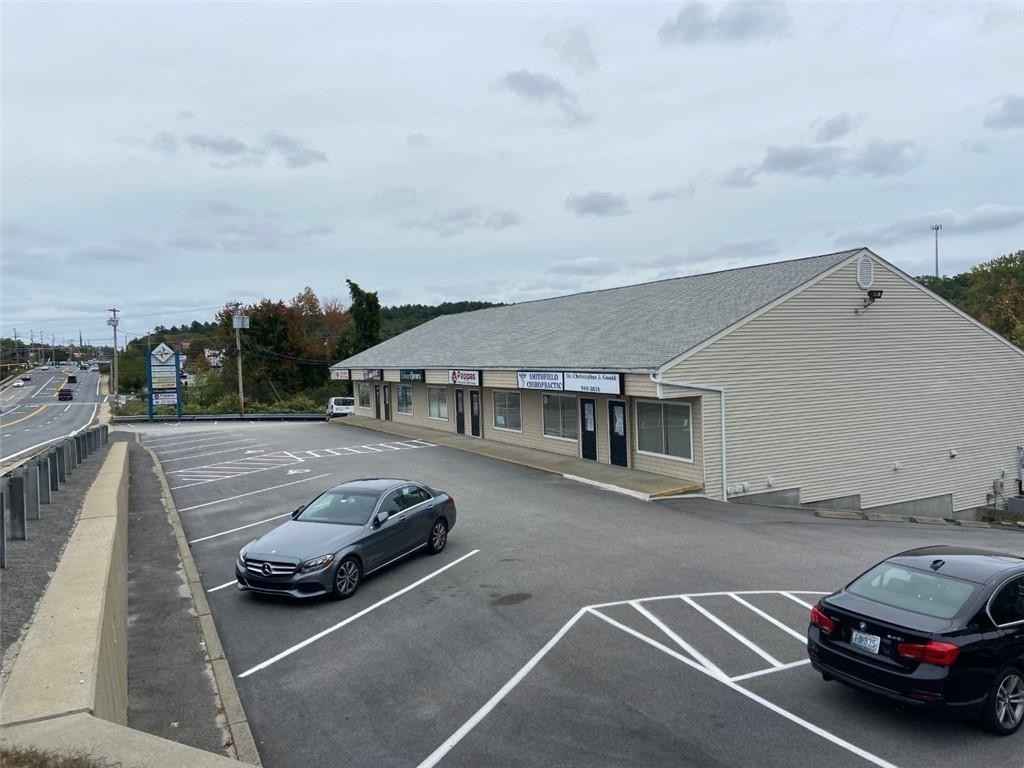 466 Putnam Pike  