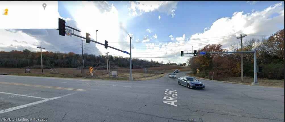 9901 253 HWY  