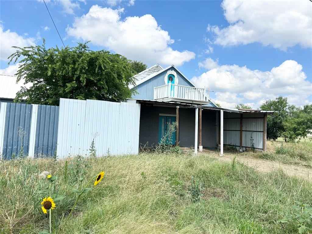 240 Weber St  