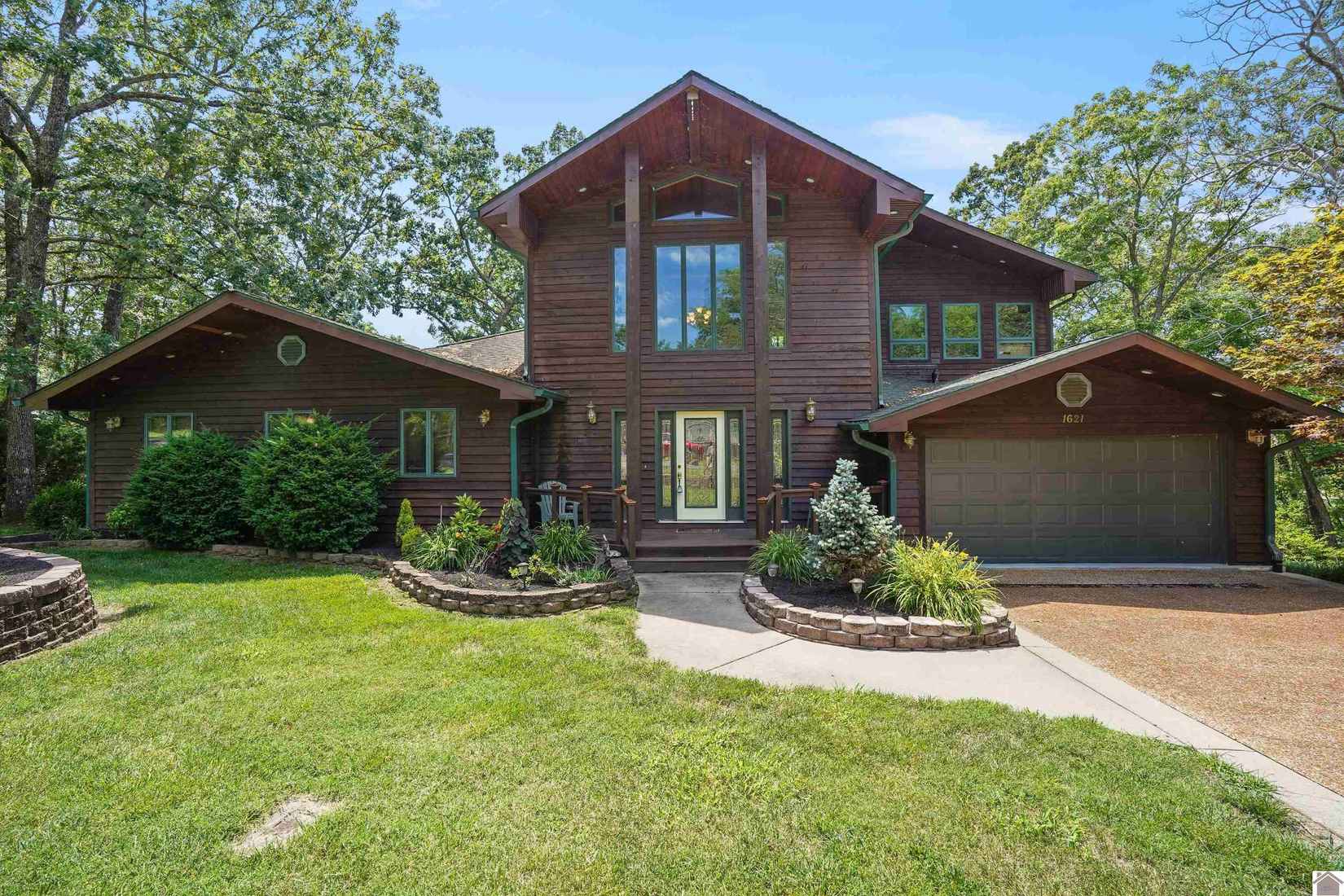 1621 Shoemaker Rd  