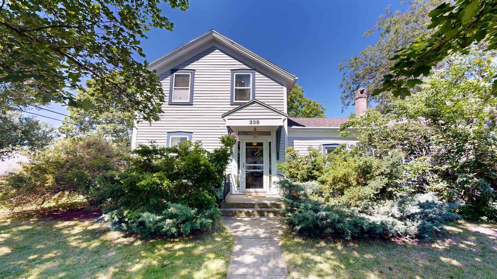 338 Foster St  