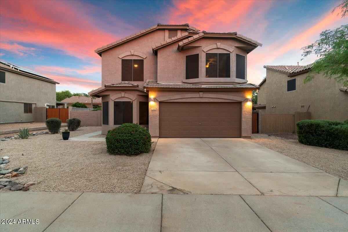 7447 E Christmas Cholla Dr  