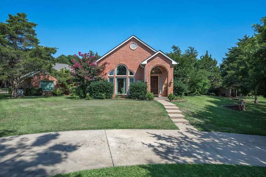 4323 Red Oak Cir  