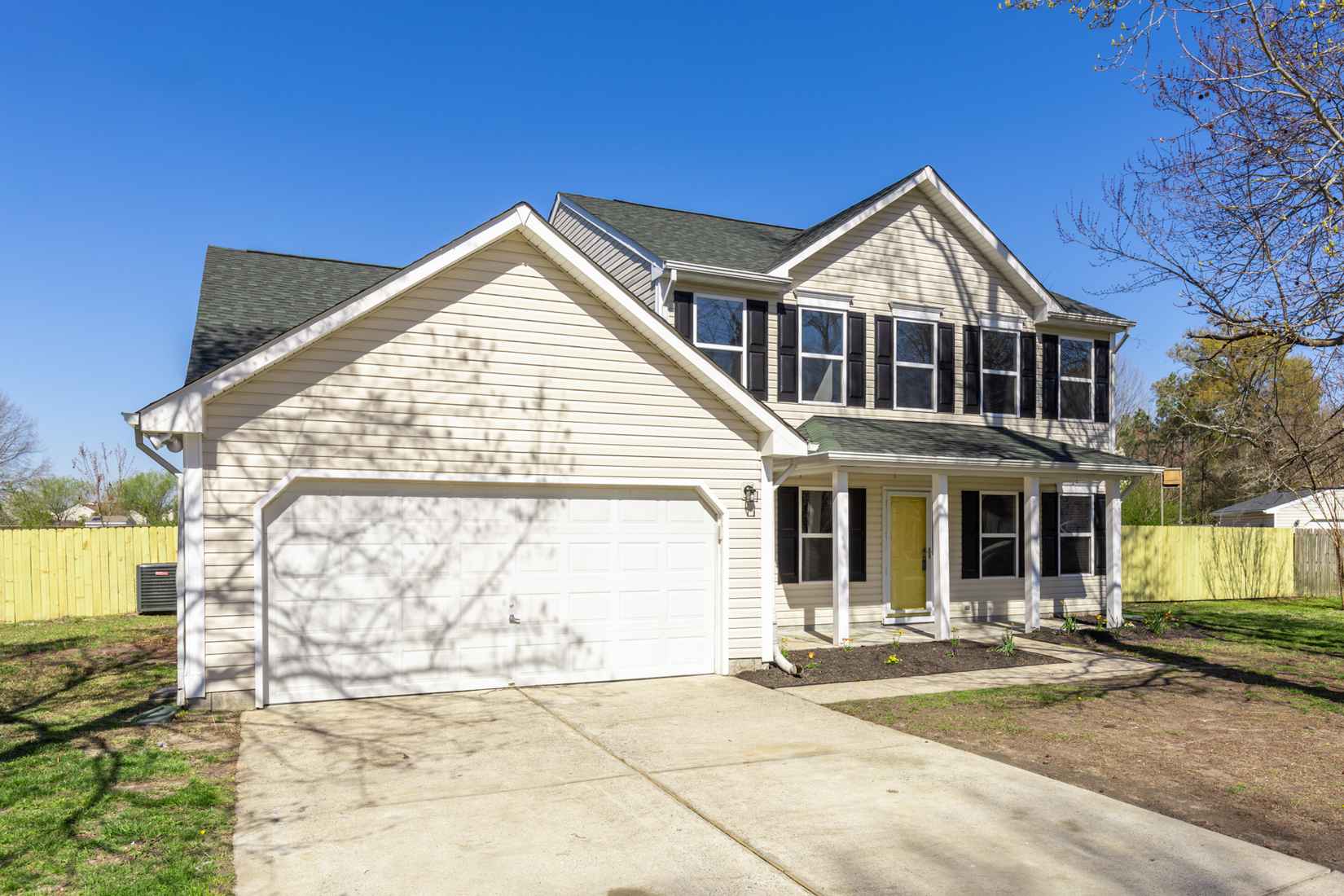 108 Walking Path Ct  