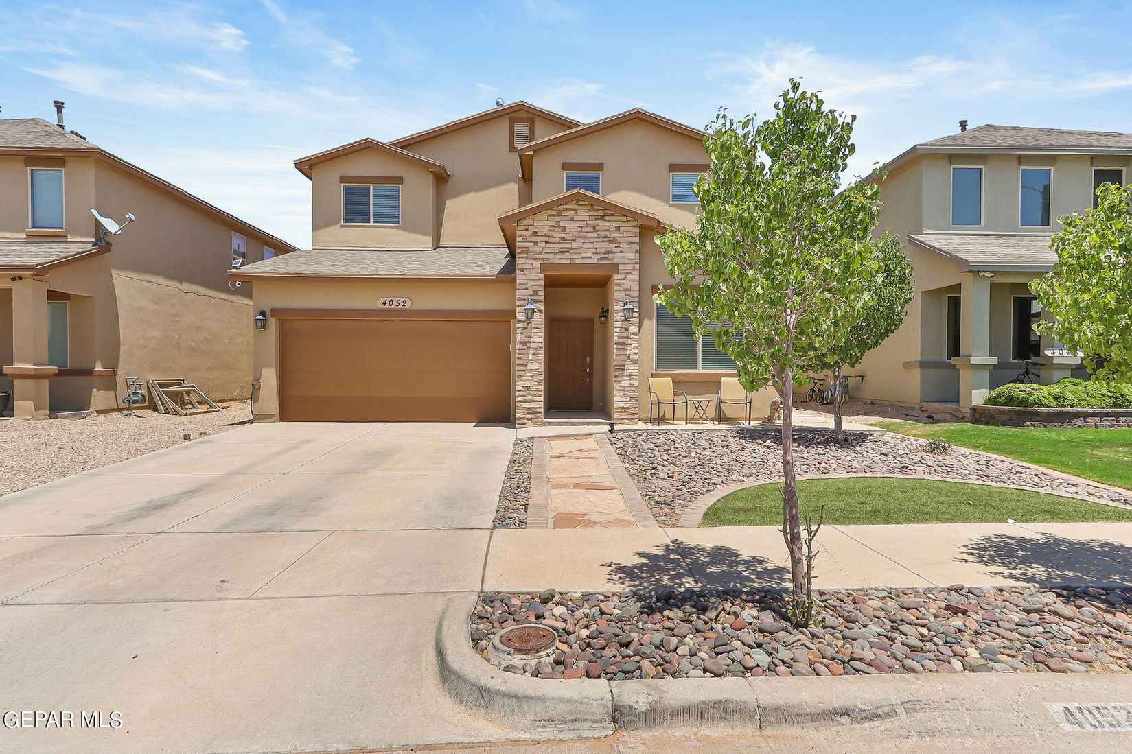 4052 Loma Dante  