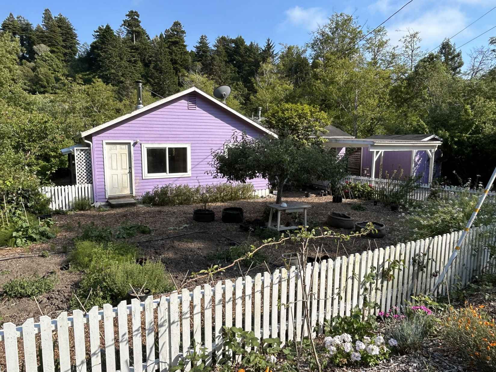 249 Palmer Blvd  