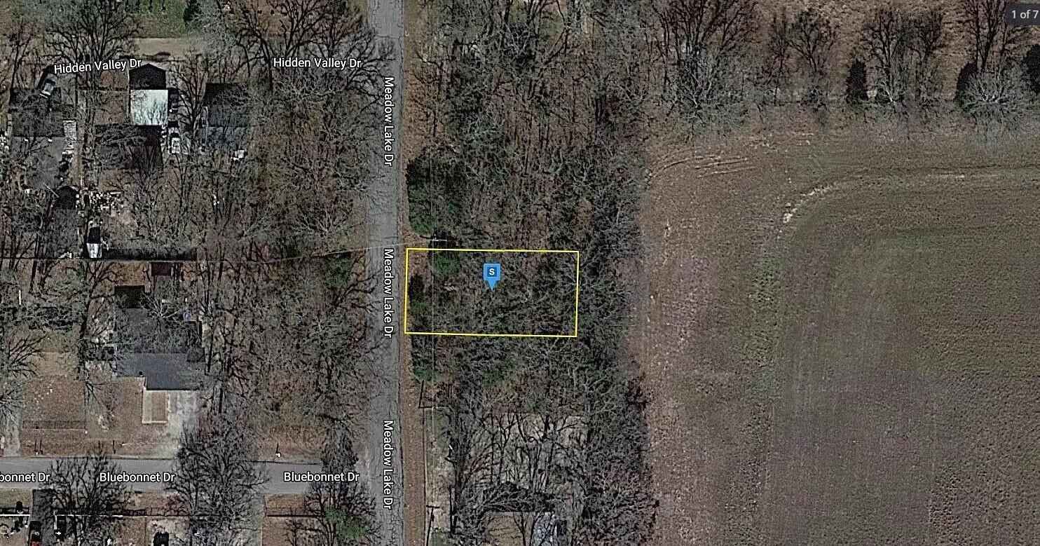 157 Meadow Lk Dr  