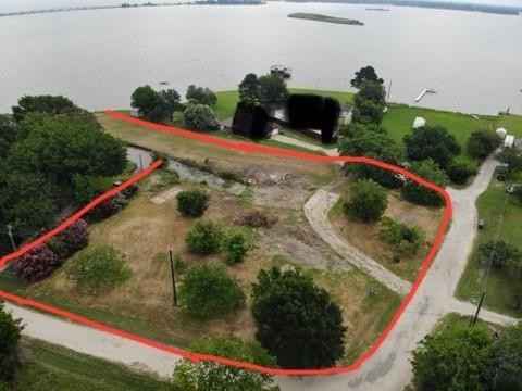 1245 Beachview  
