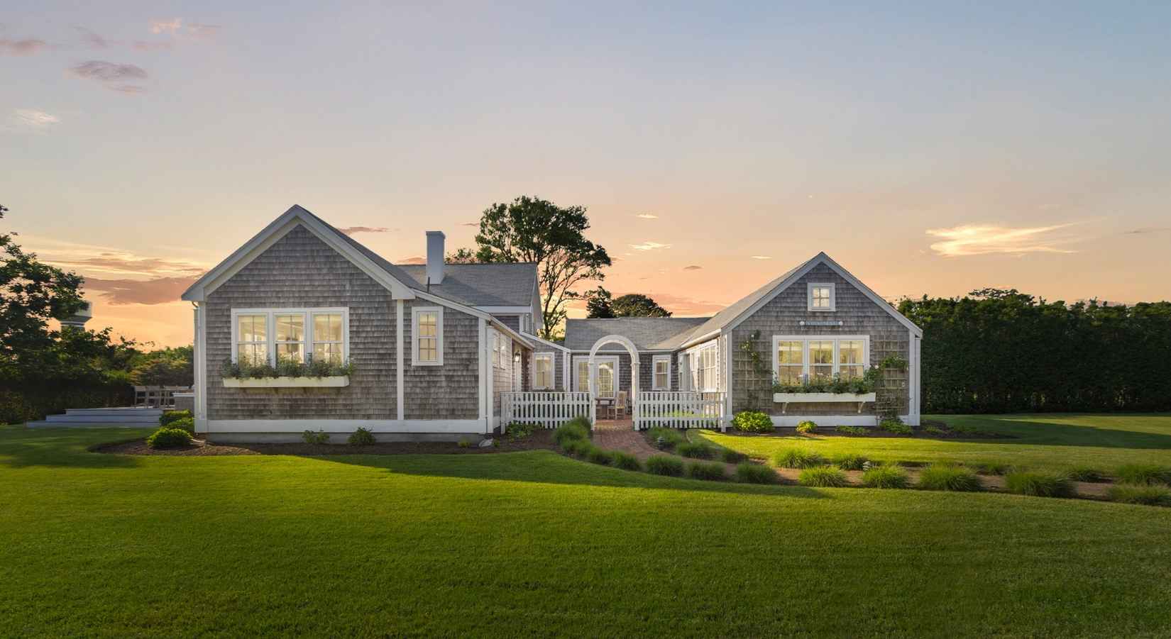 19 Morey Lane/20 Bass Ln  