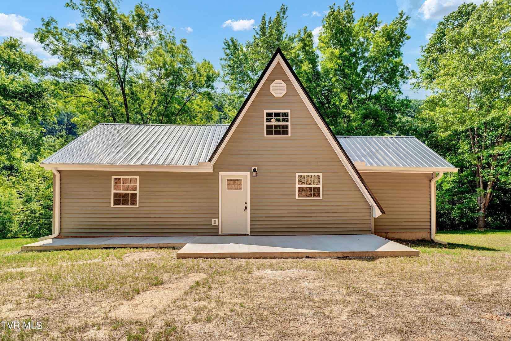 310 Rogers Rd  