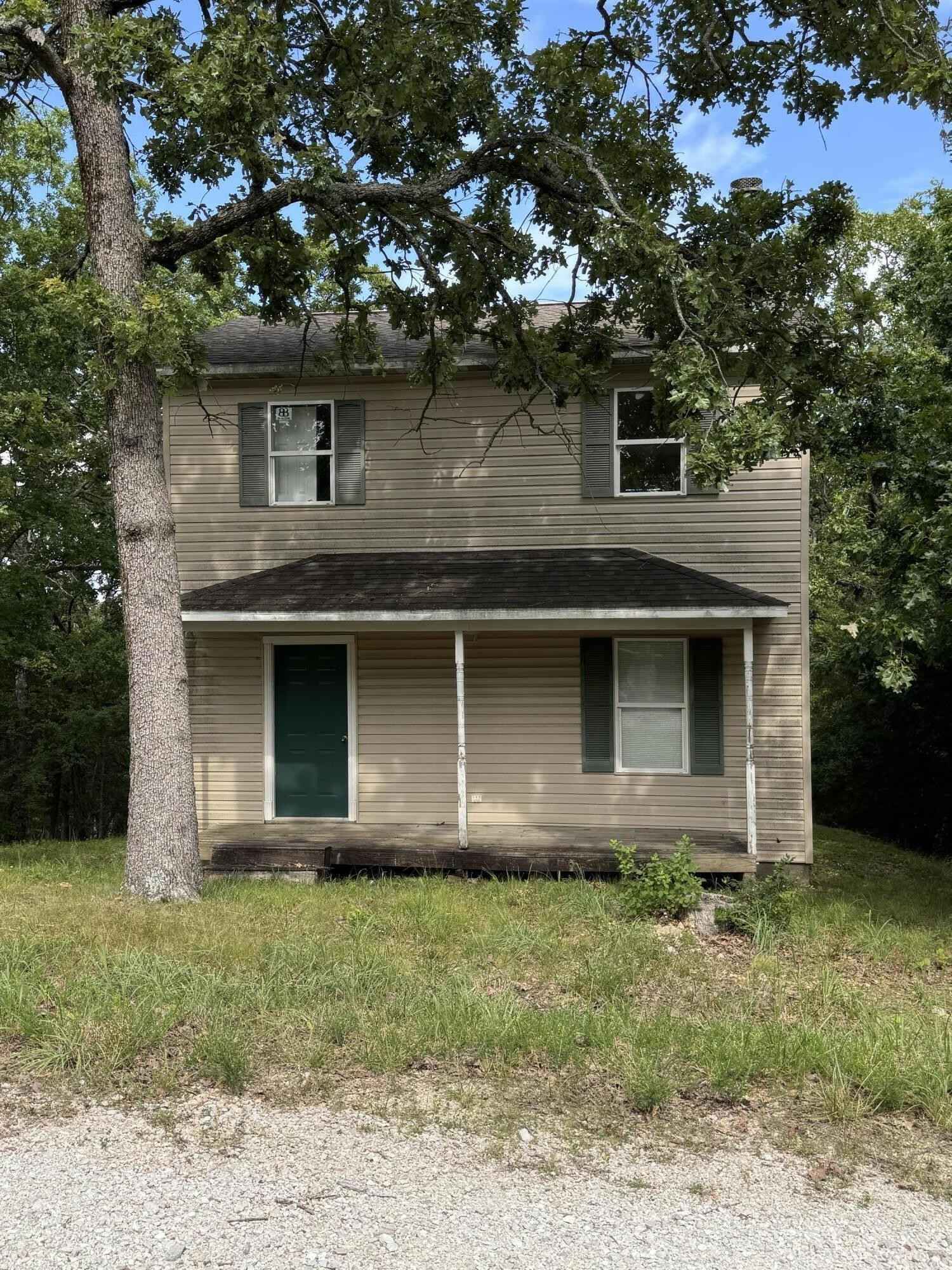 106 Hillcrest Dr  