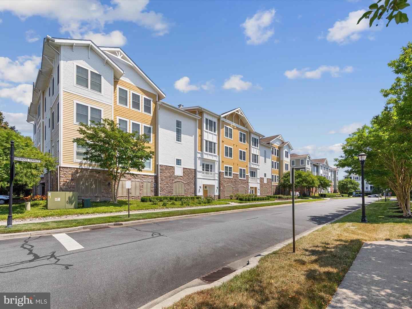 38407 BOXWOOD TER Unit 101A  