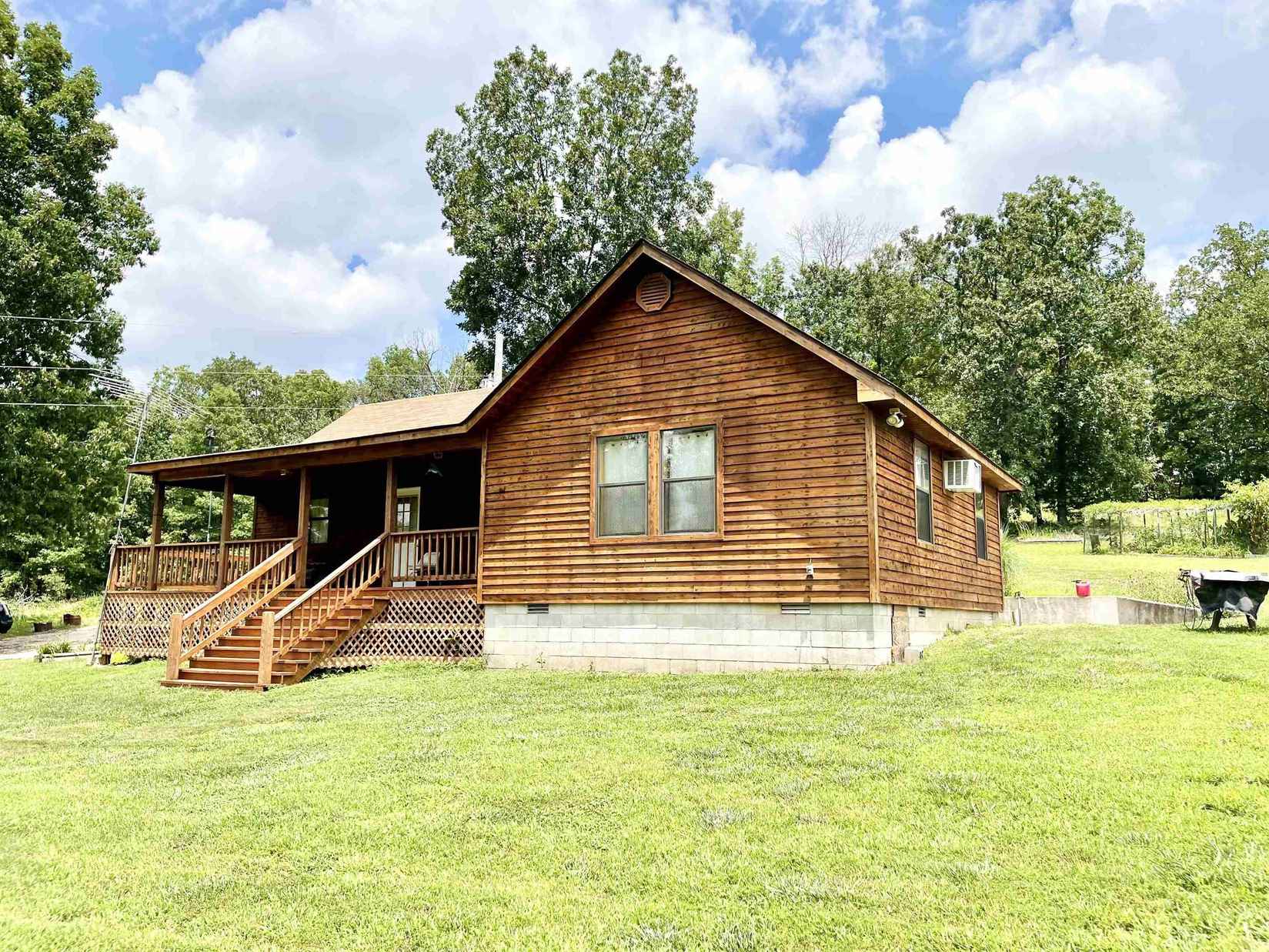 3219 Hill String Rd  