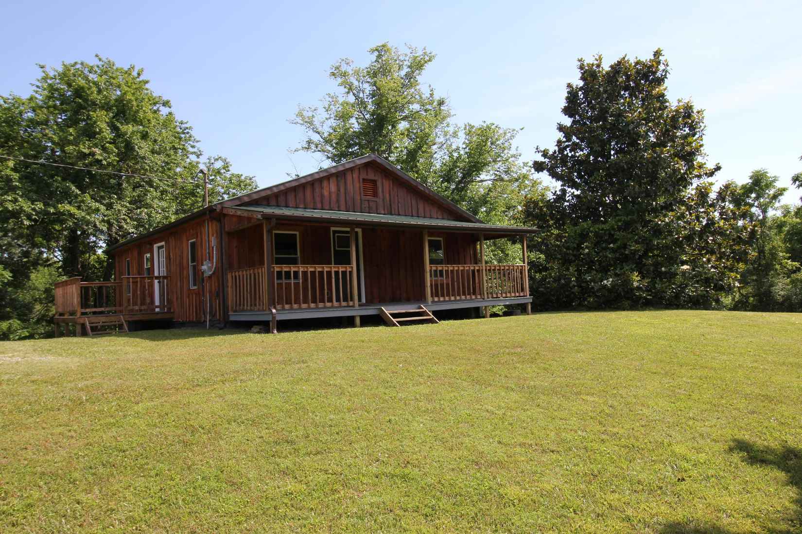 656 West Williamsburg St  