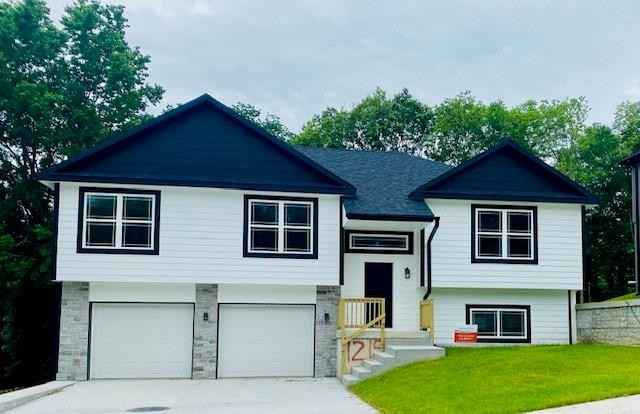 1217 SW Graystone Dr  